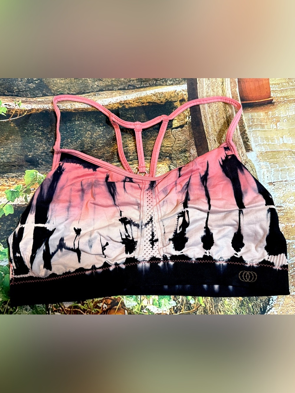 Balance Collection Multi Strap Sports Bra with Ink-bleed Pattern Size L/XL